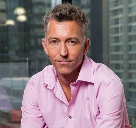 Dr Matthew Browne